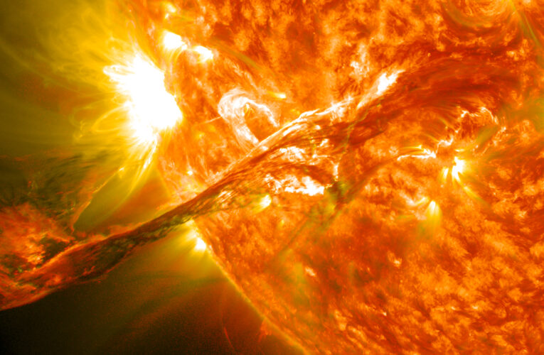 CME (Coronal Mass Ejection) and resulting GeoStorm